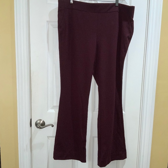 Simply Vera Vera Wang burgundy Boot cut pull on pants Sz XXL - Picture 1 of 7